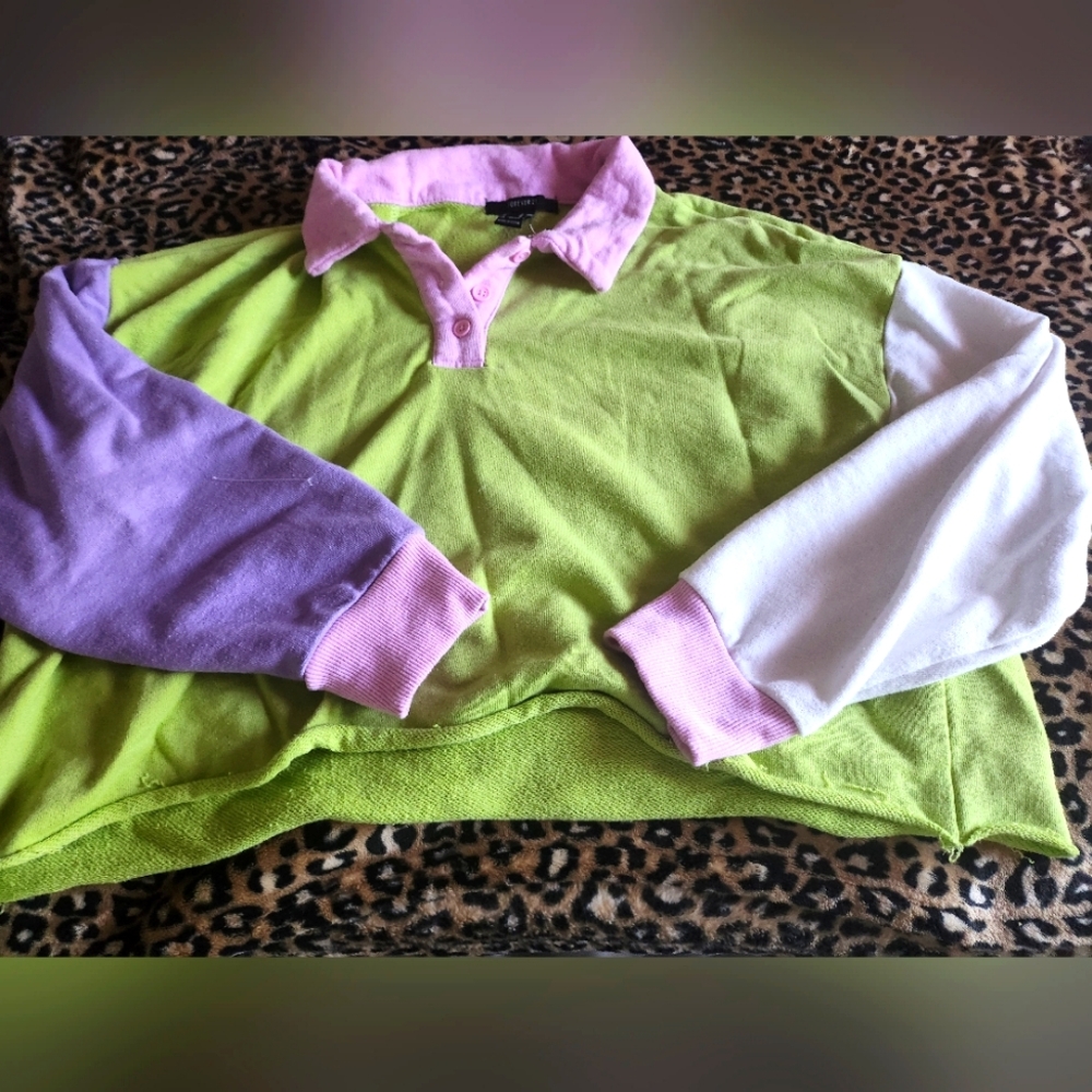 Multi colored shirt, heavy winter shirt, very comfy